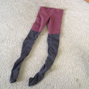 Alo Rose and Gray High-Waist Goddess leggings